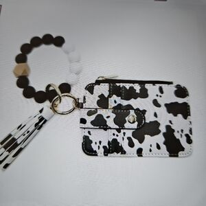 DIVAS LiMiTED Black and White Key Card Holder